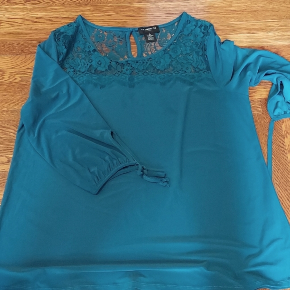 Liz Claiborne Shirt